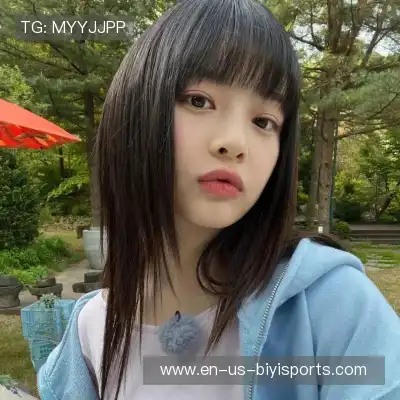 甄歌寒
